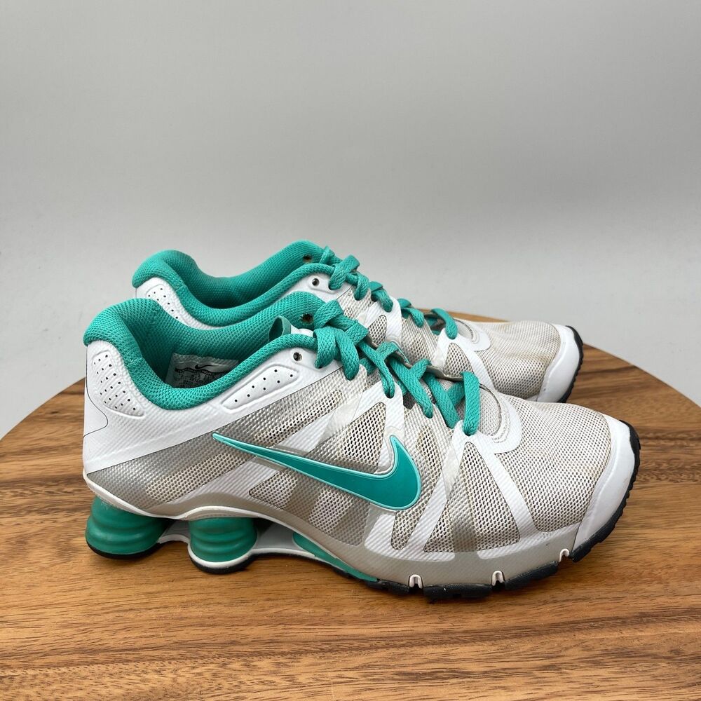 Nike Shox Turbo+ Shoes Womens Size 9 White Green Running Comfort Walking Sneaker